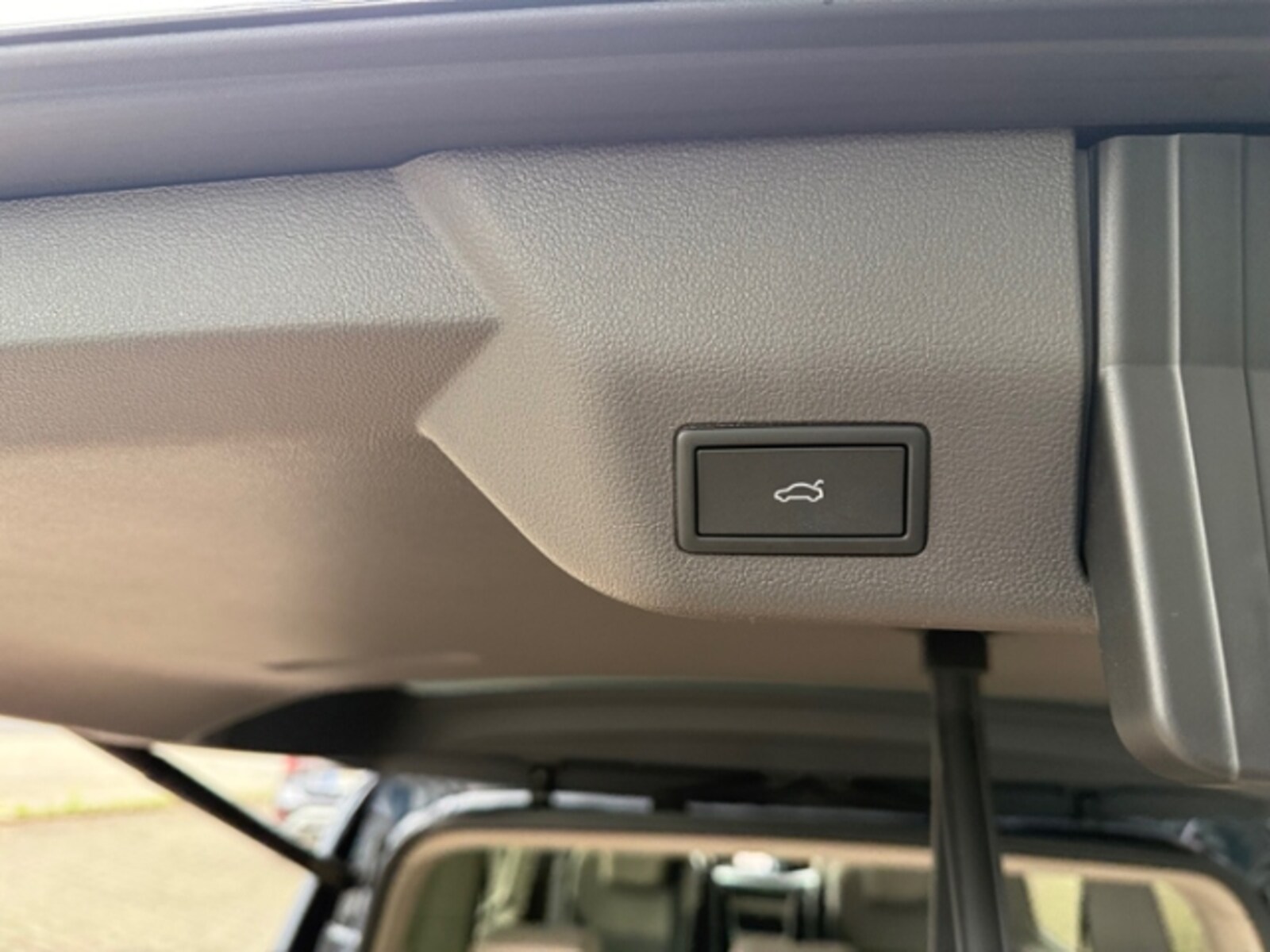 Volkswagen Multivan – Bild 12