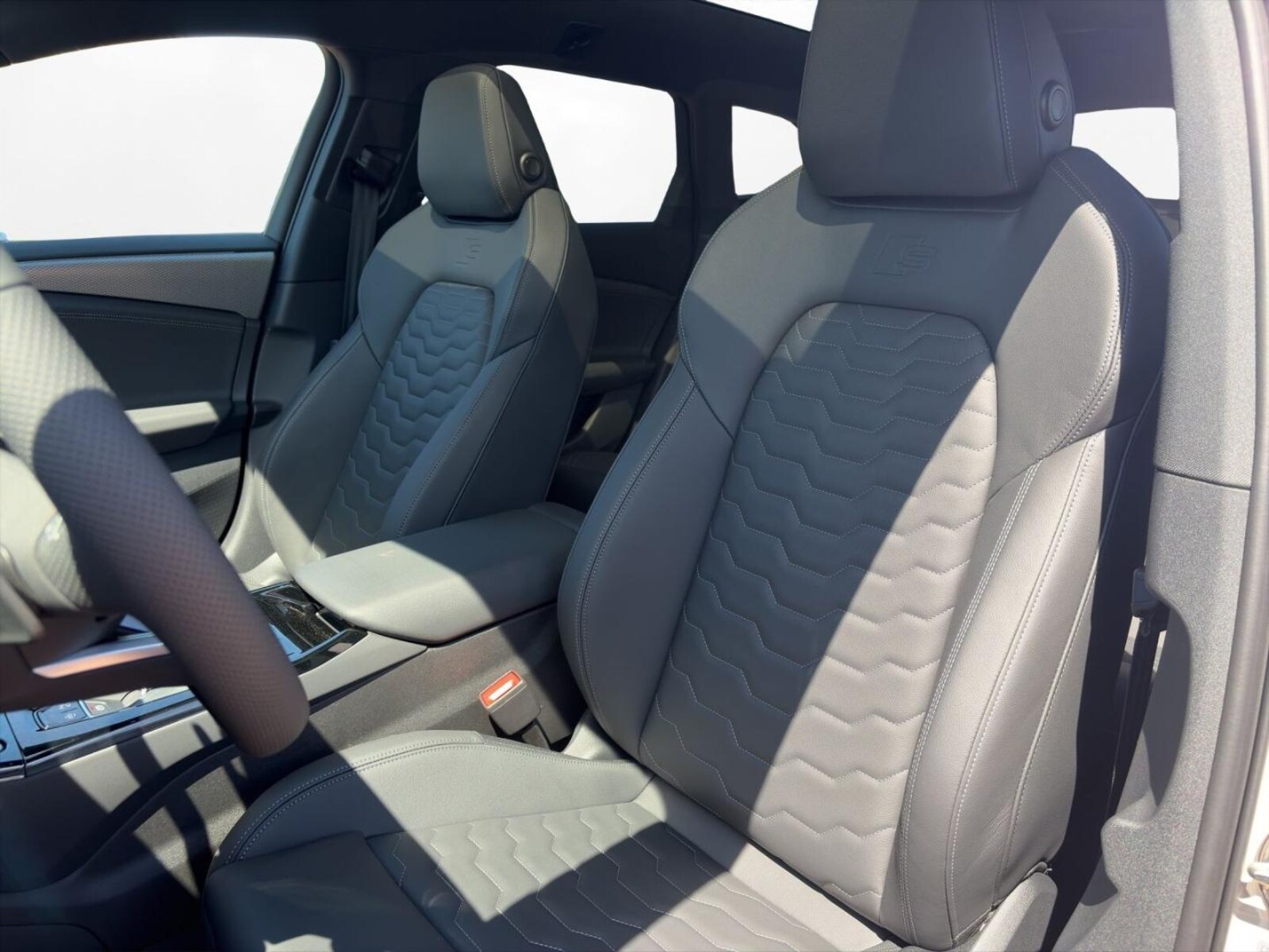 Audi A6 Avant e-tron – Bild 12