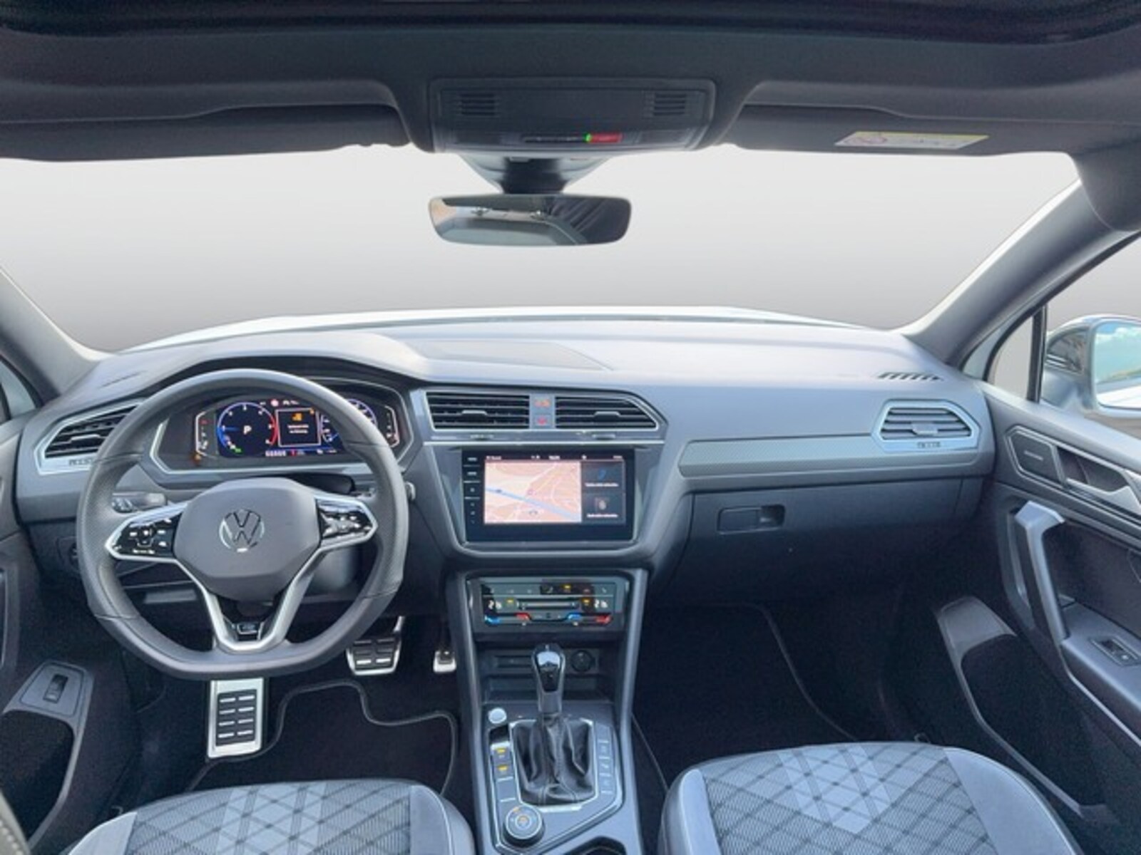 Volkswagen Tiguan Allspace – Bild 10