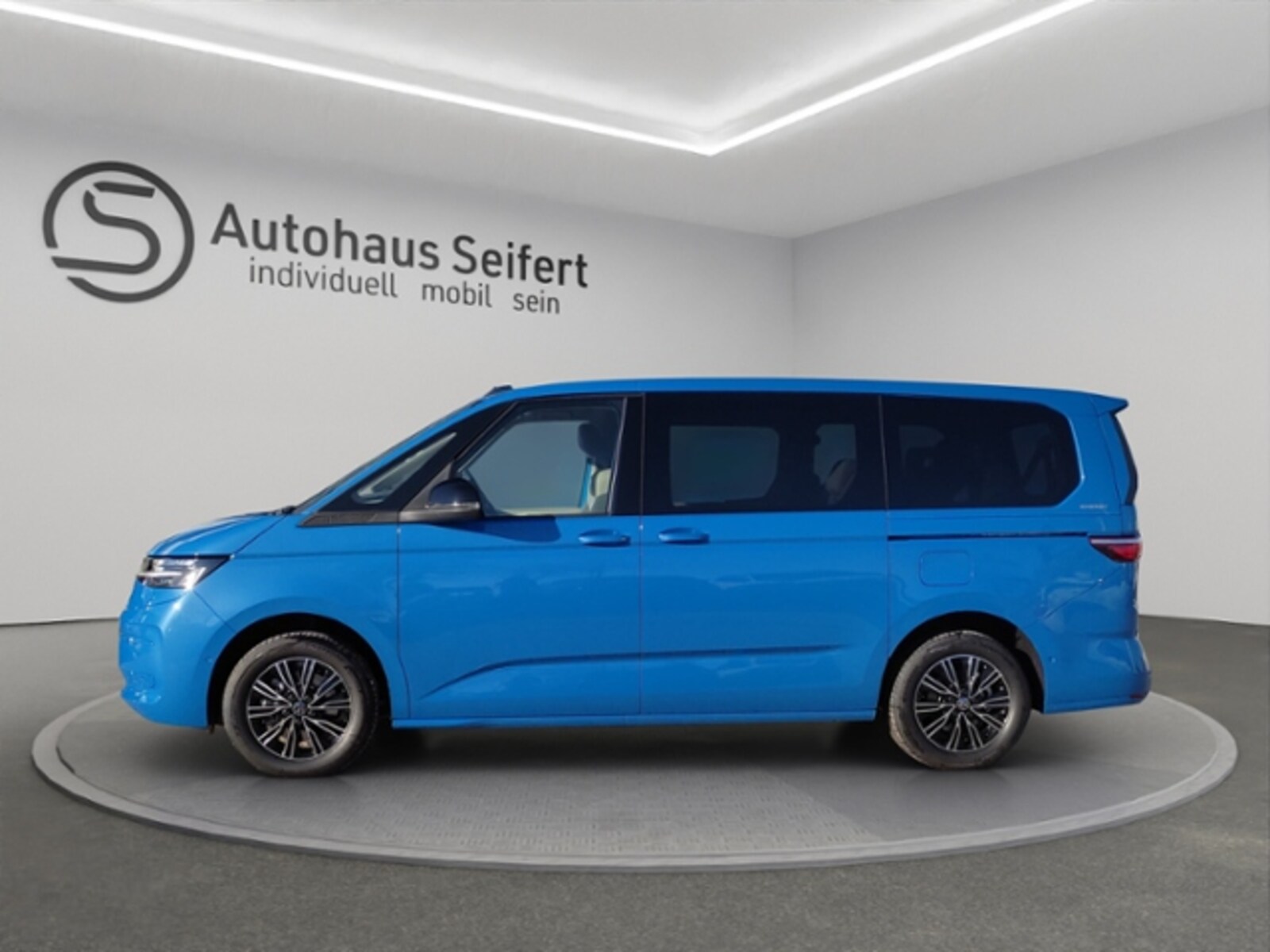 Volkswagen Multivan Langversion – Bild 3