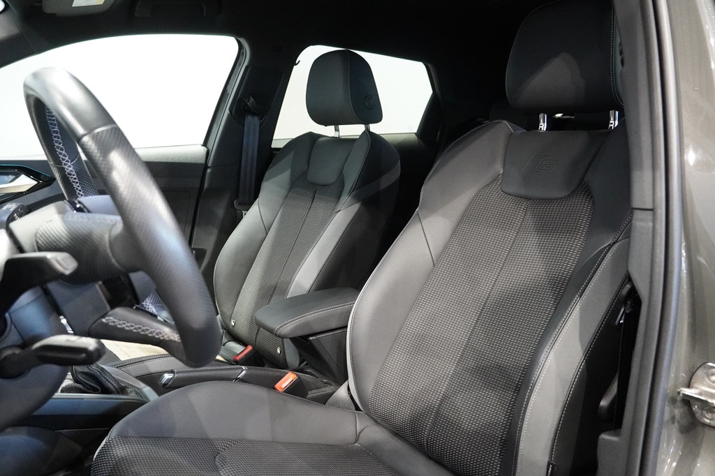 Bild som visar Audi A1 Sportback A1 Sportback 35 TFSI S line 150 hk S tronic - för mer information kontakta din Audi Partner
