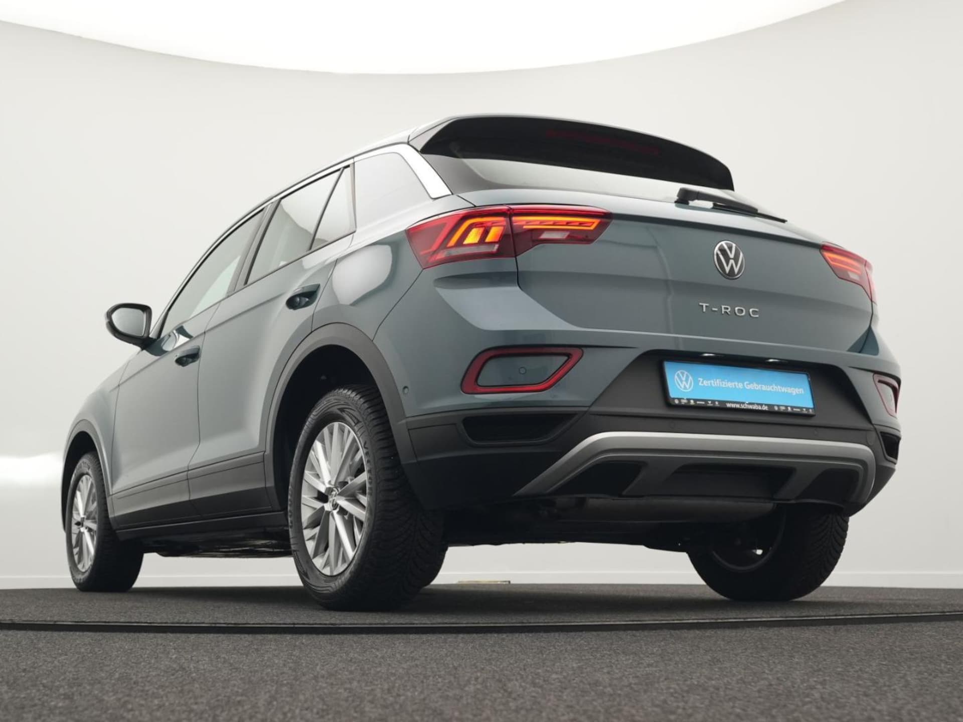 Volkswagen T-Roc Life