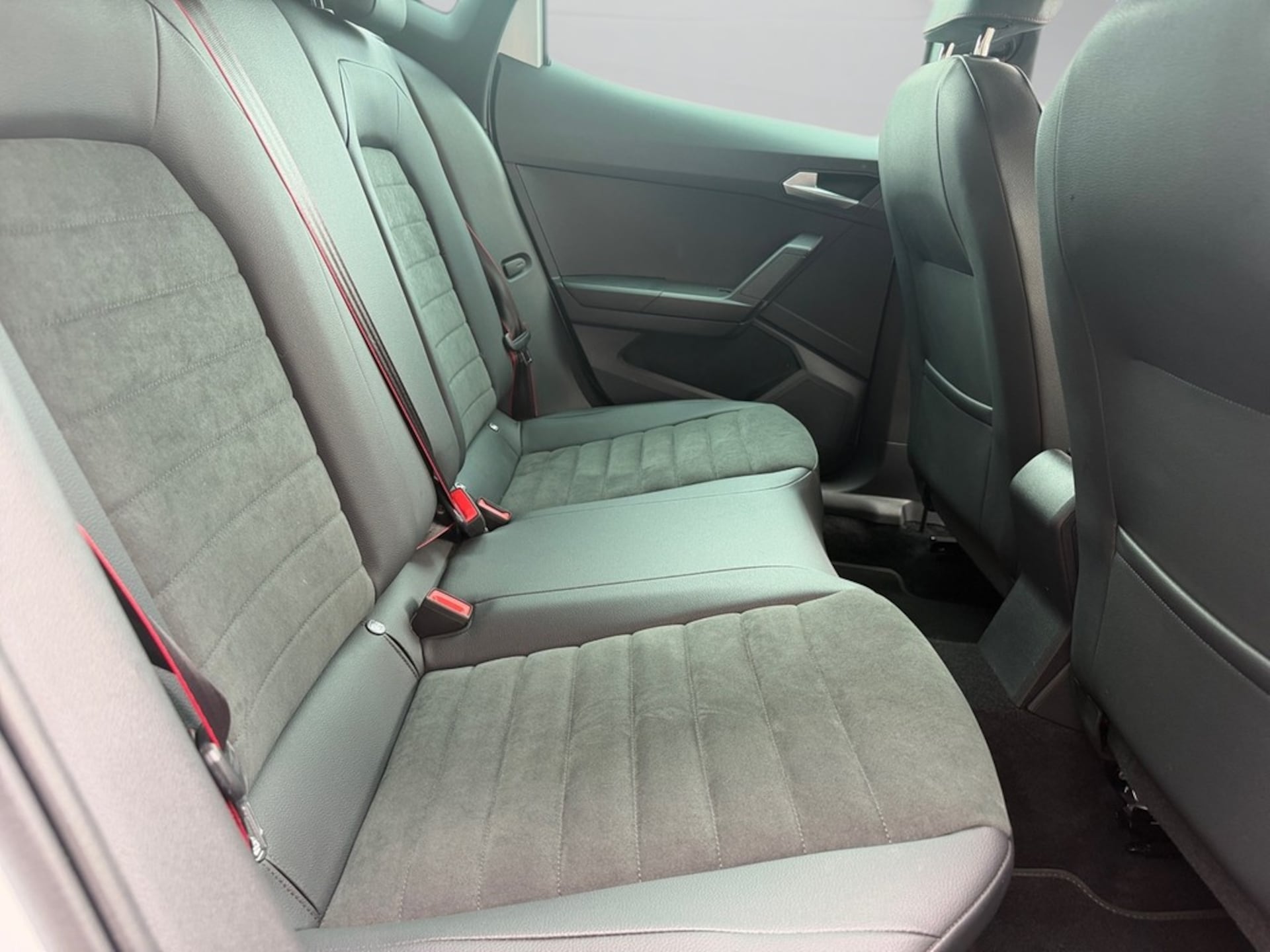 SEAT Arona FR