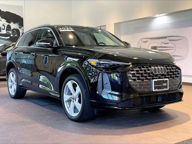 Photo of 2025 Audi Q5