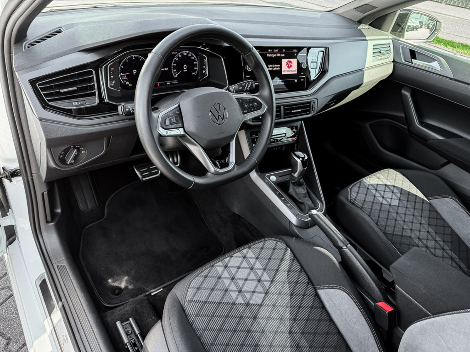 Volkswagen Polo – Bild 8