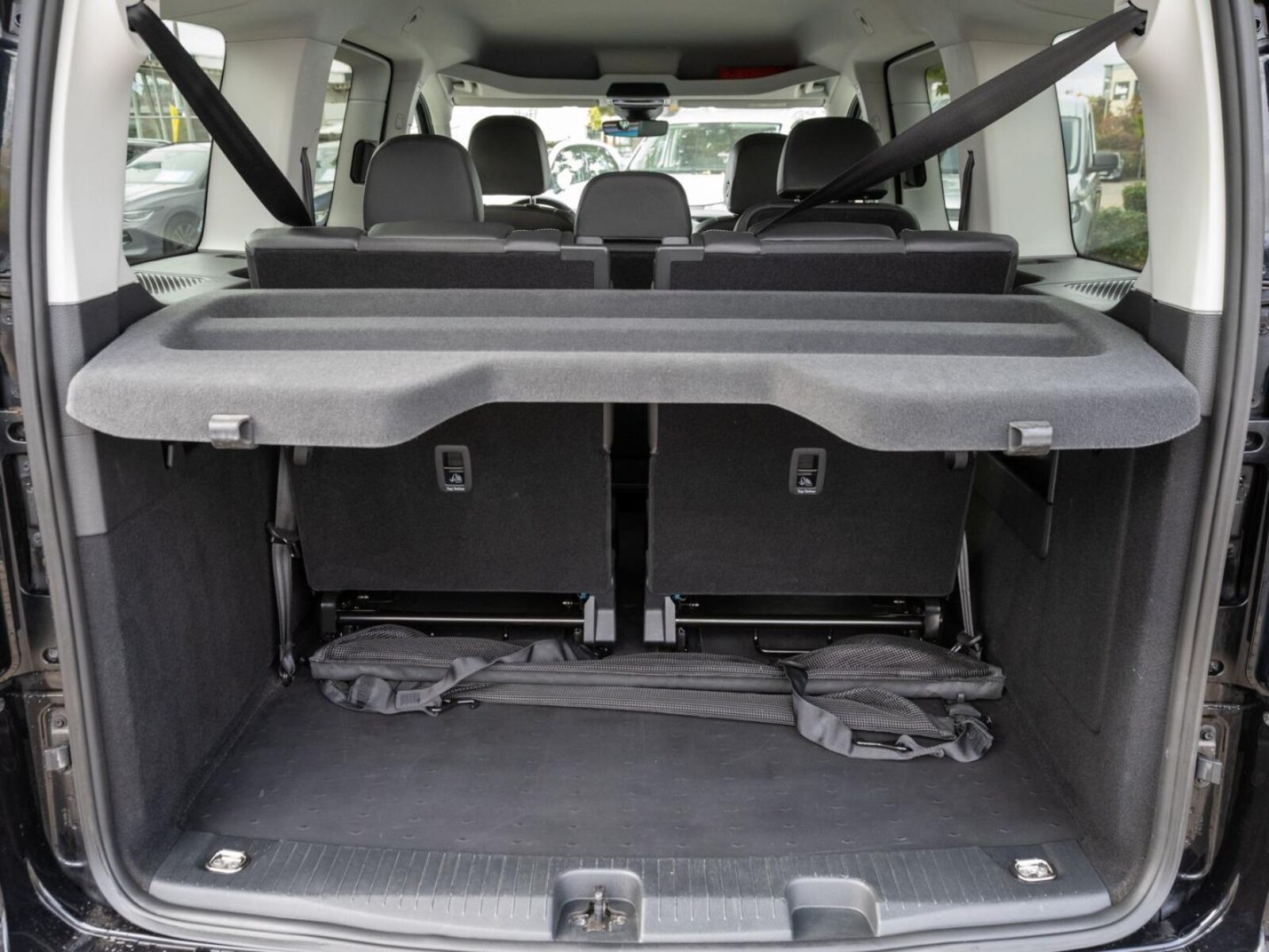 Volkswagen Caddy Maxi – Bild 9