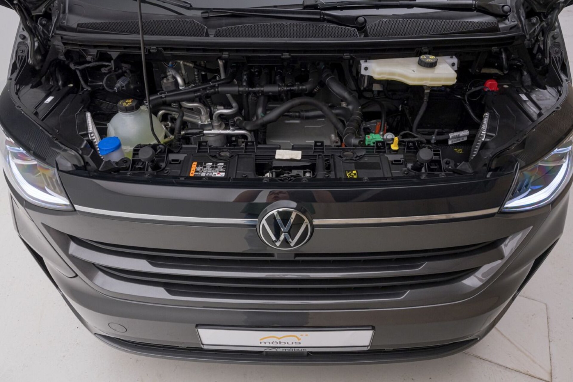 Volkswagen e-Caravelle Style