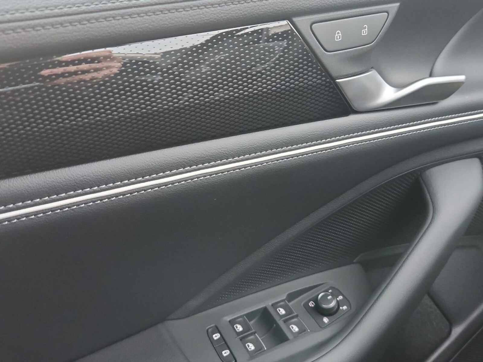 Volkswagen Passat – Bild 15