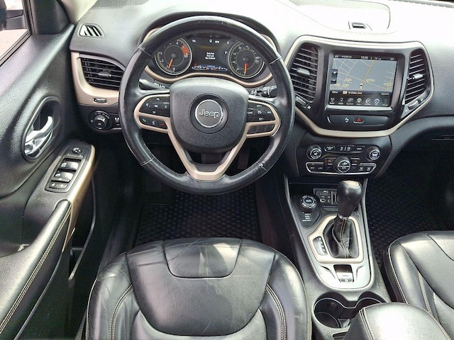 2017 Jeep Cherokee