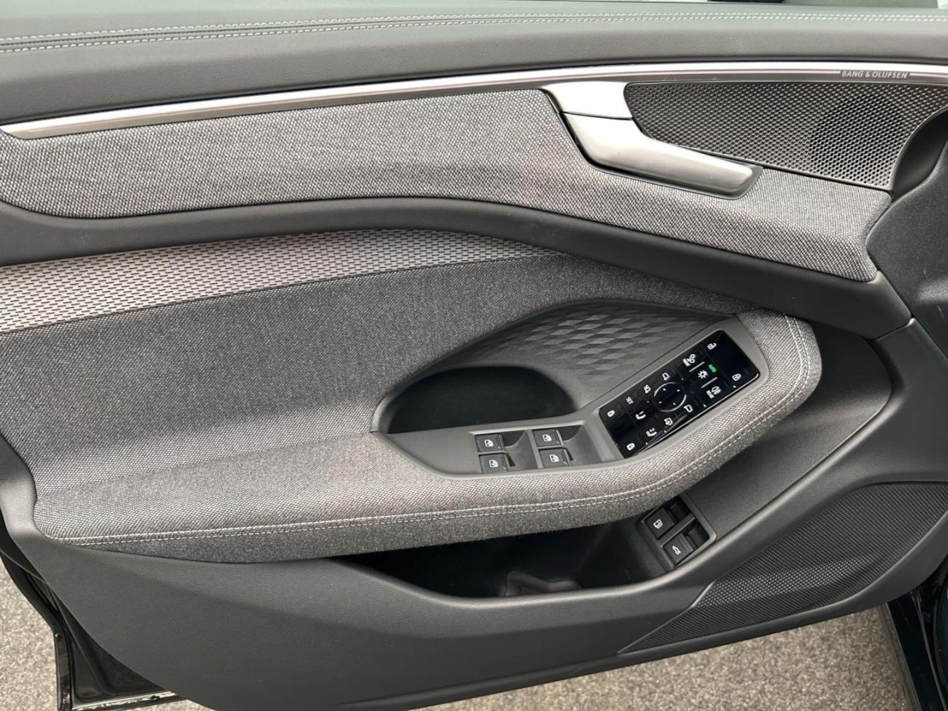 Audi A6 Avant e-hybrid