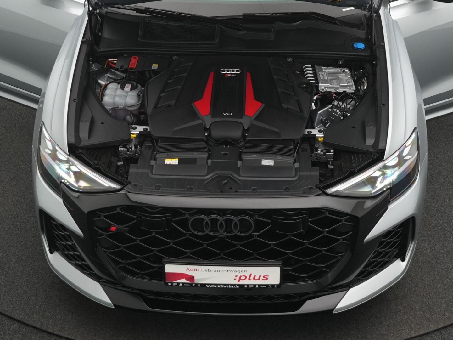 Bild über Audi RS Q8 SUV TFSI quattro 441 kW tiptronic - für weitere Informationen kontaktieren Sie den Audi Partner