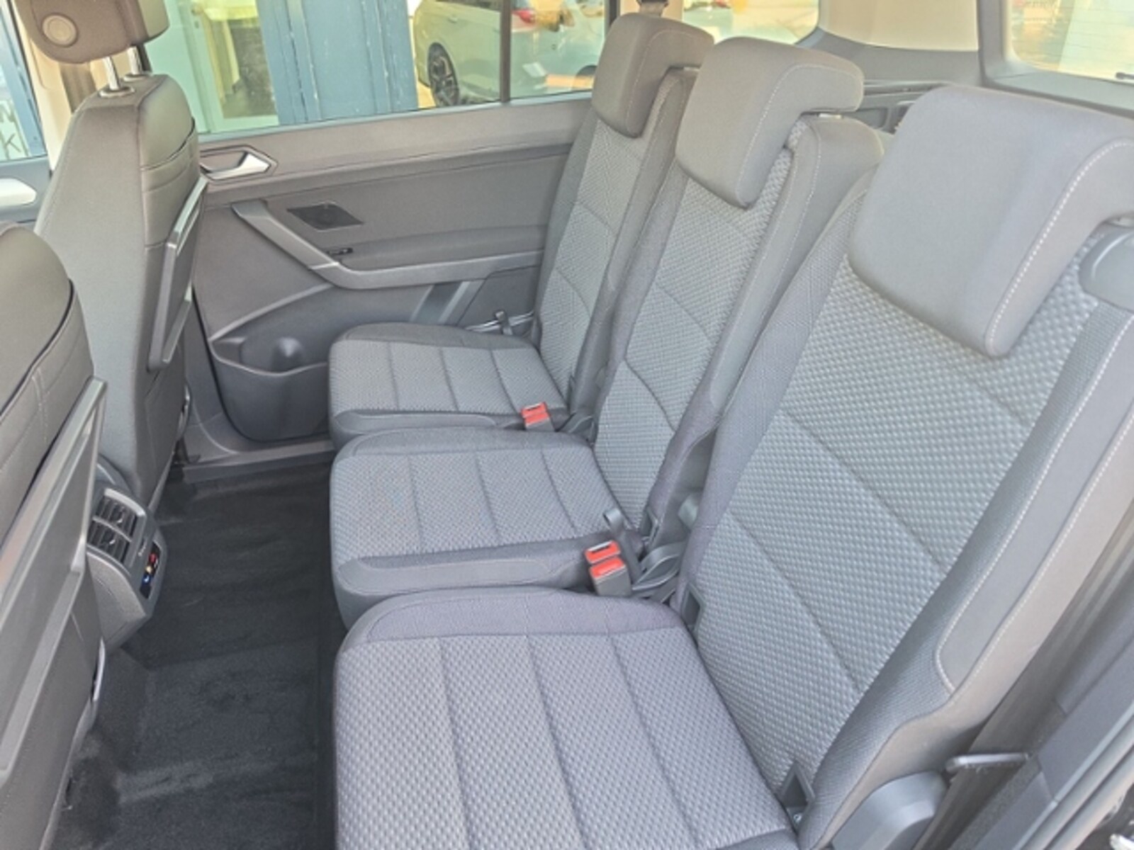 Volkswagen Touran – Bild 11