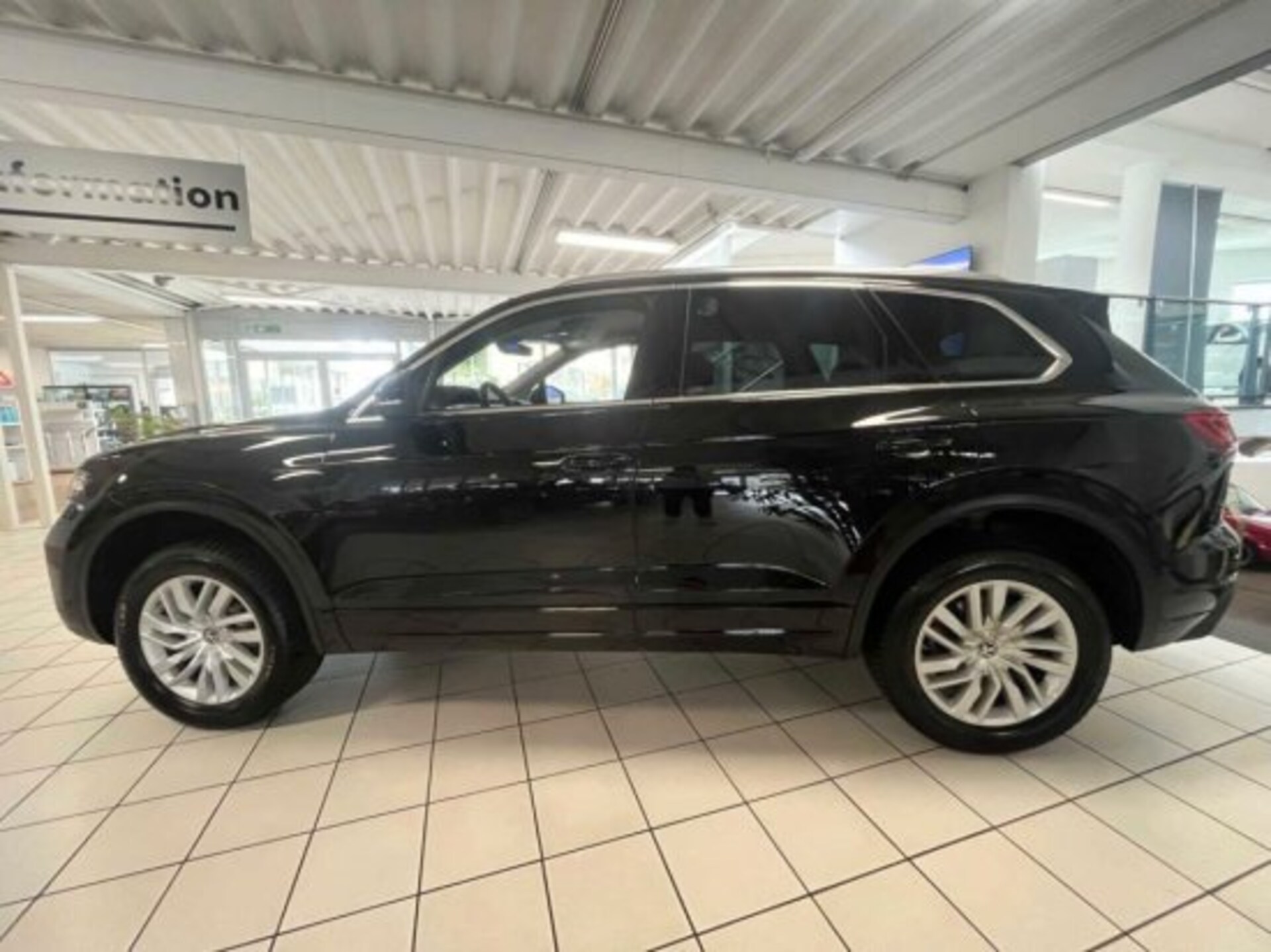 Volkswagen Touareg Elegance
