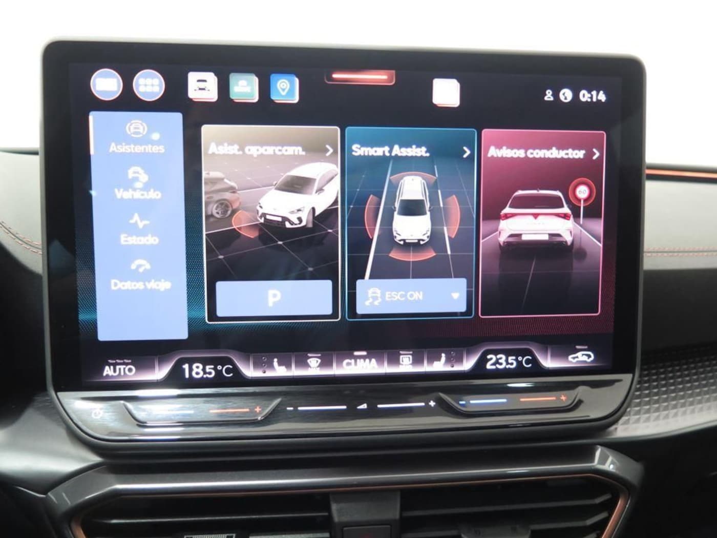 CUPRA Leon Sportstourer 1.5 eTSI DSG 110 kW (150 CV) — photo 11