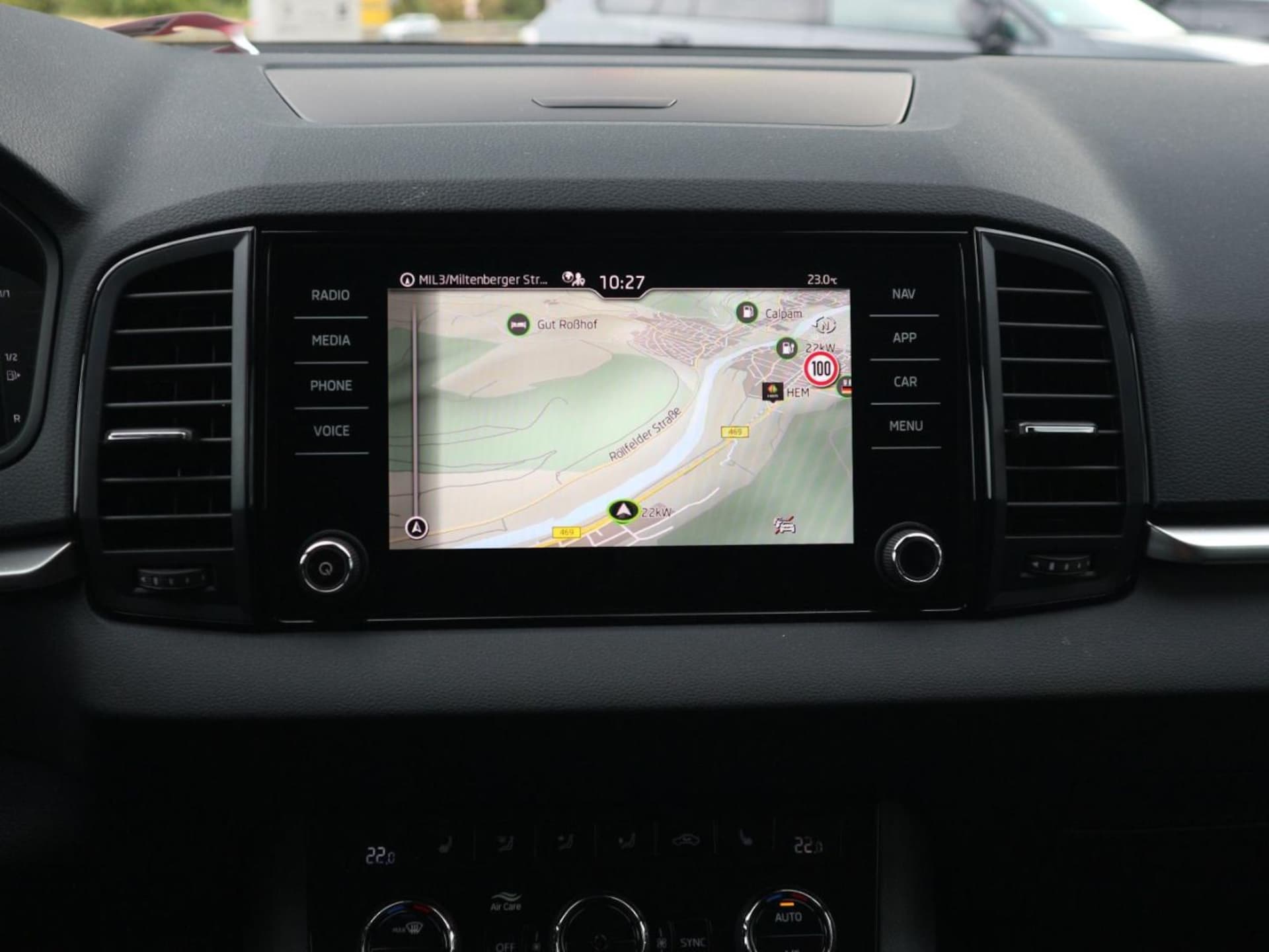 Skoda Karoq Selection