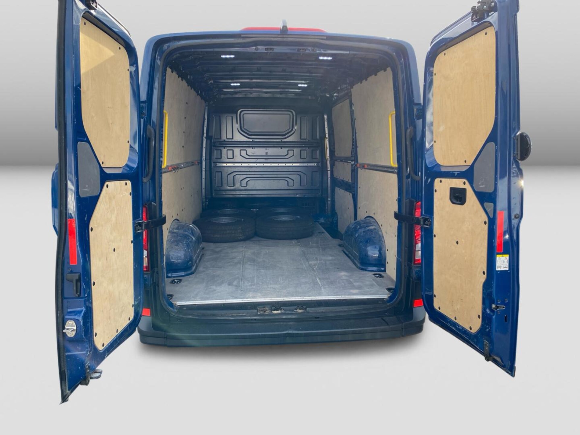Volkswagen Crafter Kasten mittlerer Radstand