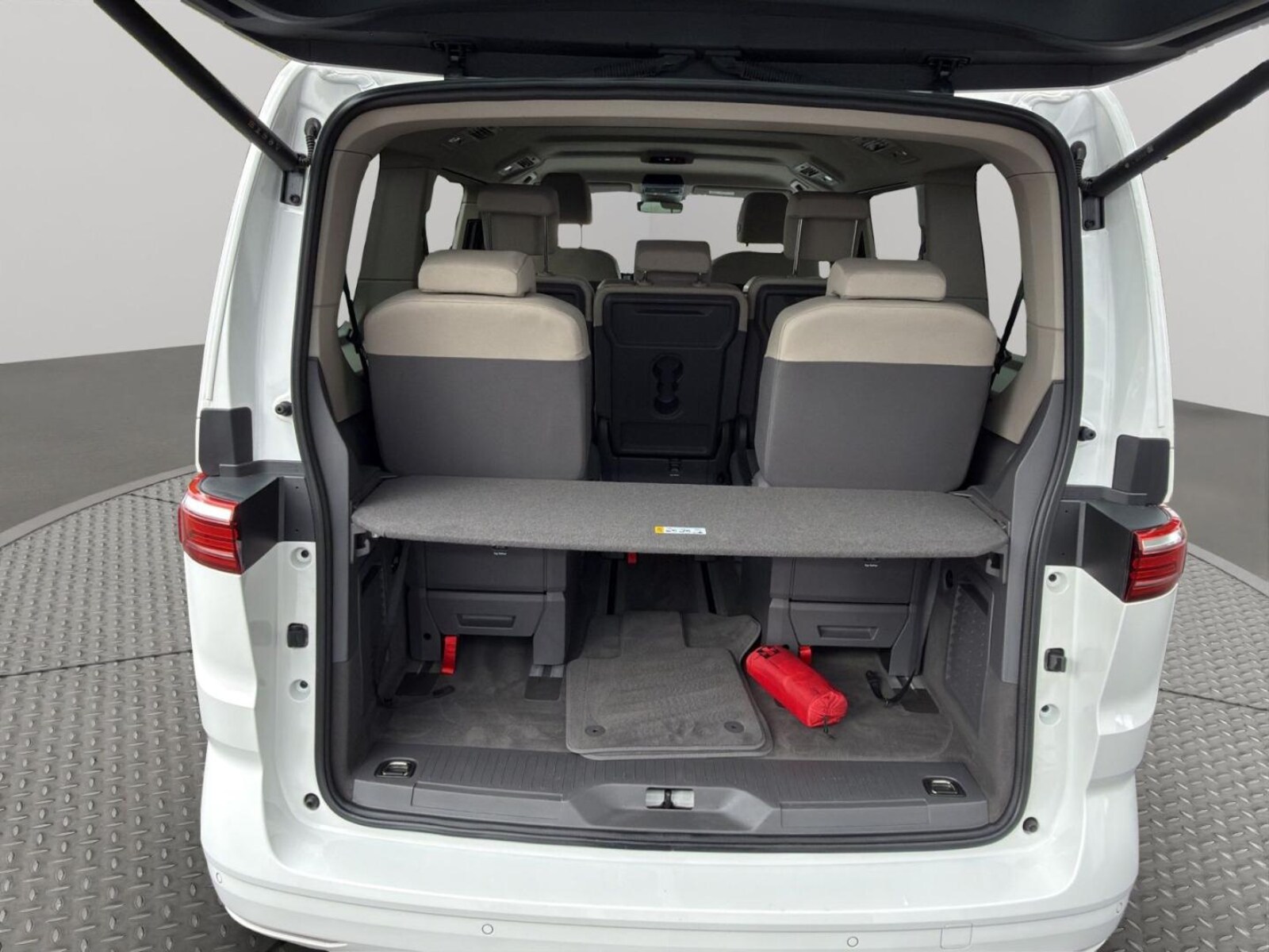 Volkswagen Multivan – Bild 16