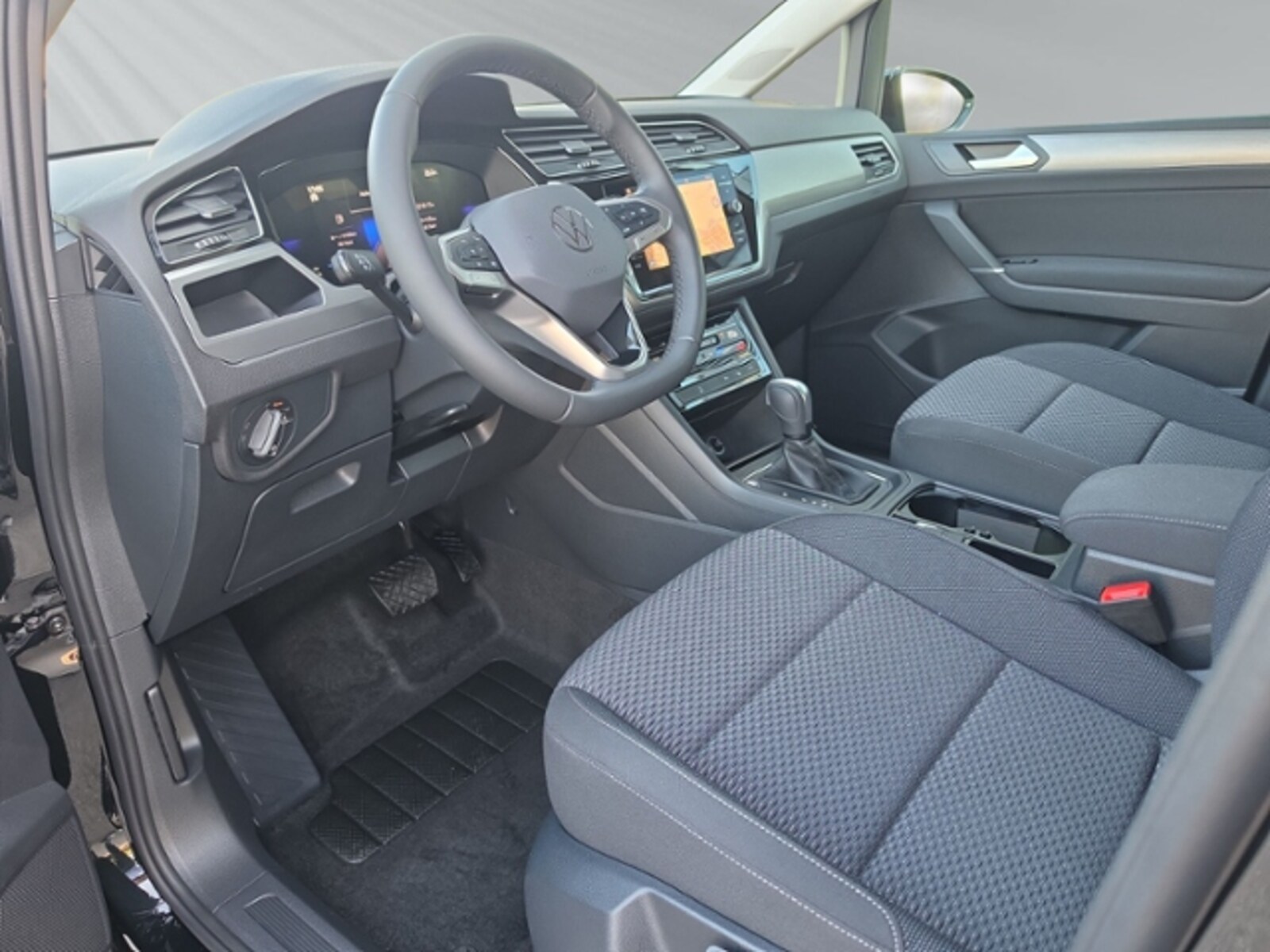 Volkswagen Touran – Bild 12