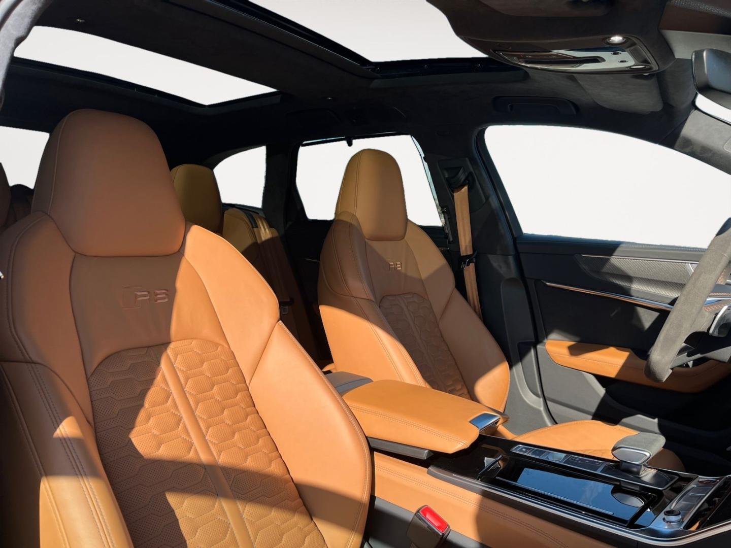 Image about Audi RS 6 Avant performance TFSI quattro tiptronic