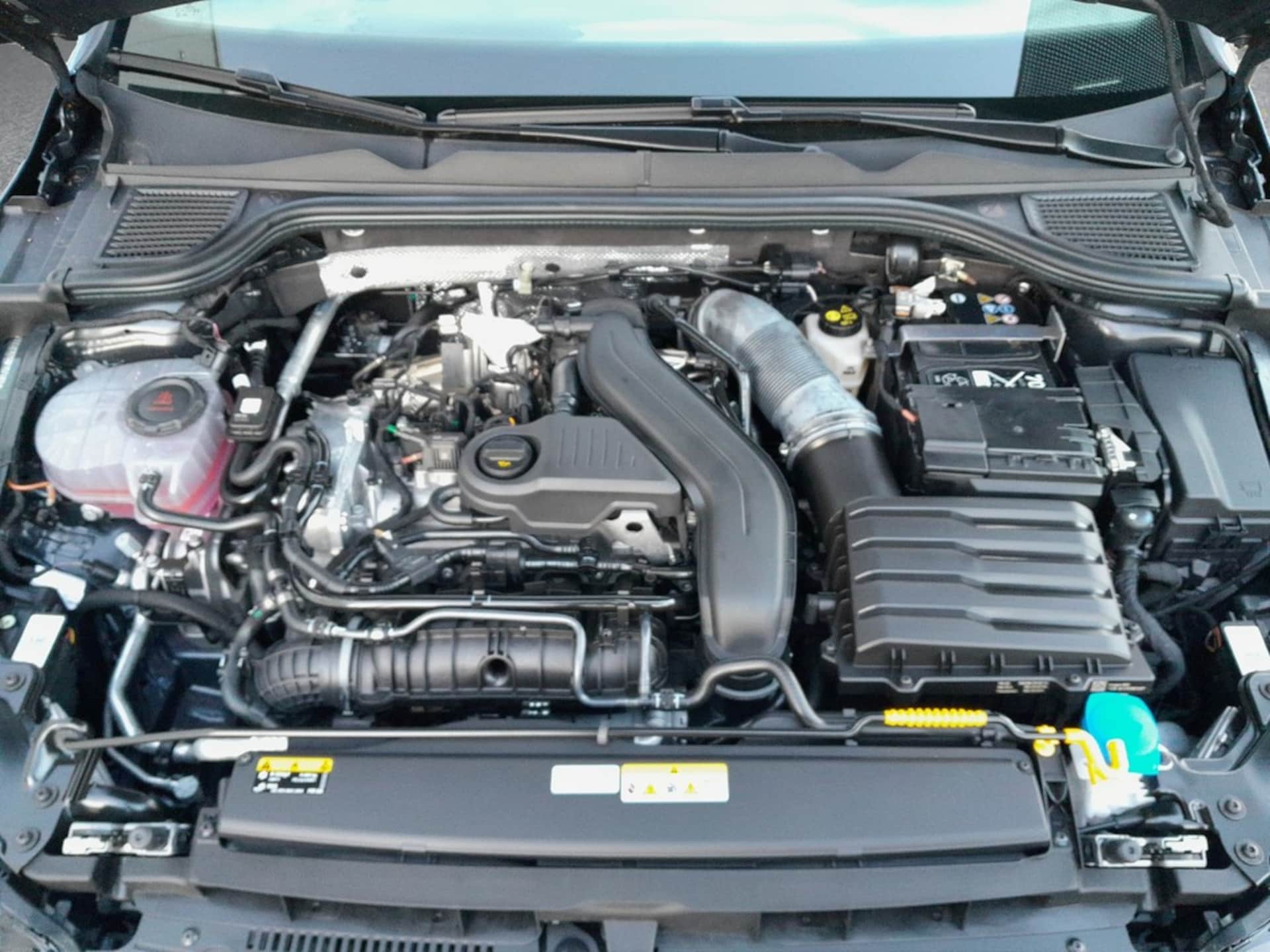 Volkswagen Golf Style