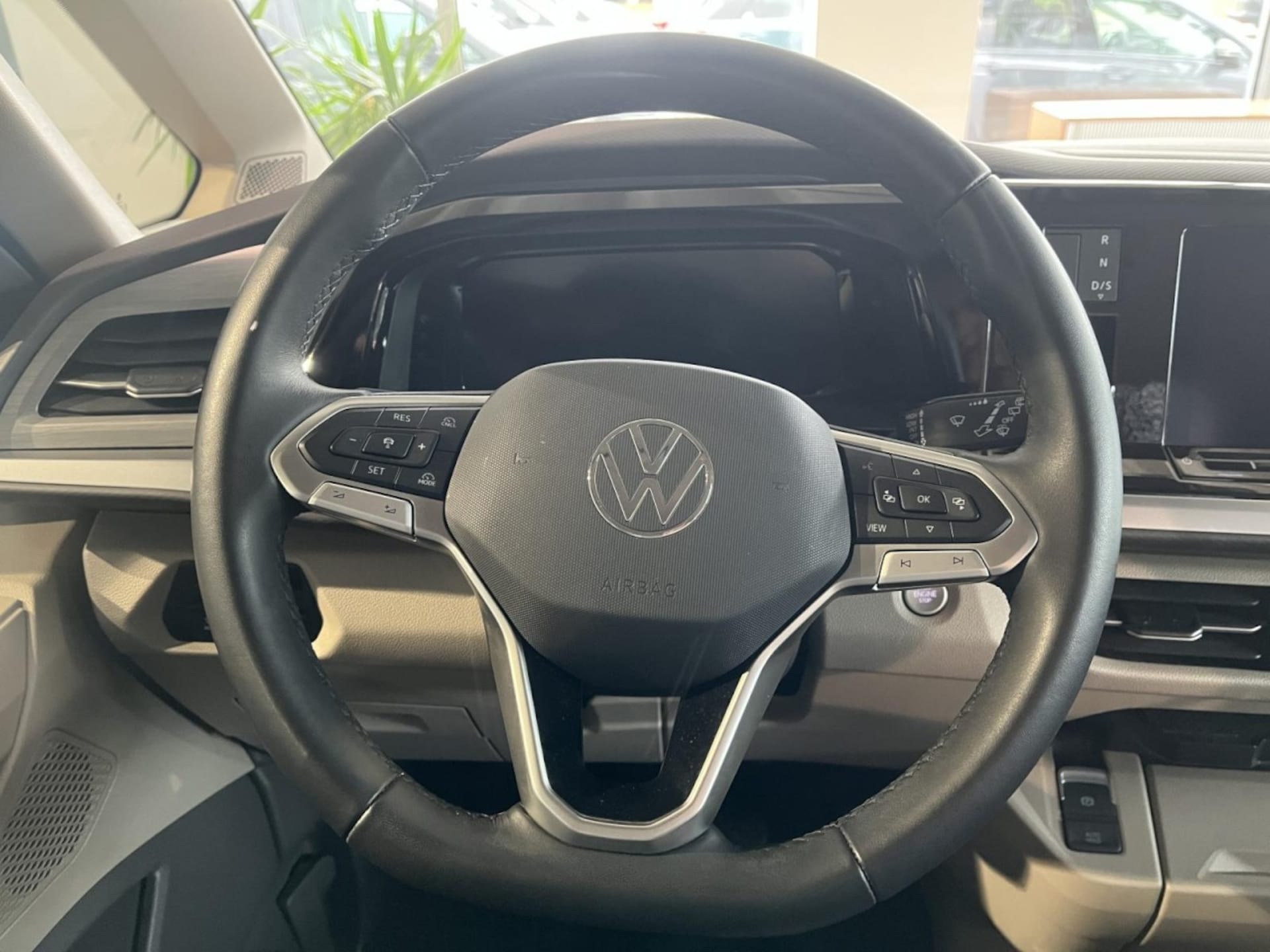 Volkswagen Multivan Life