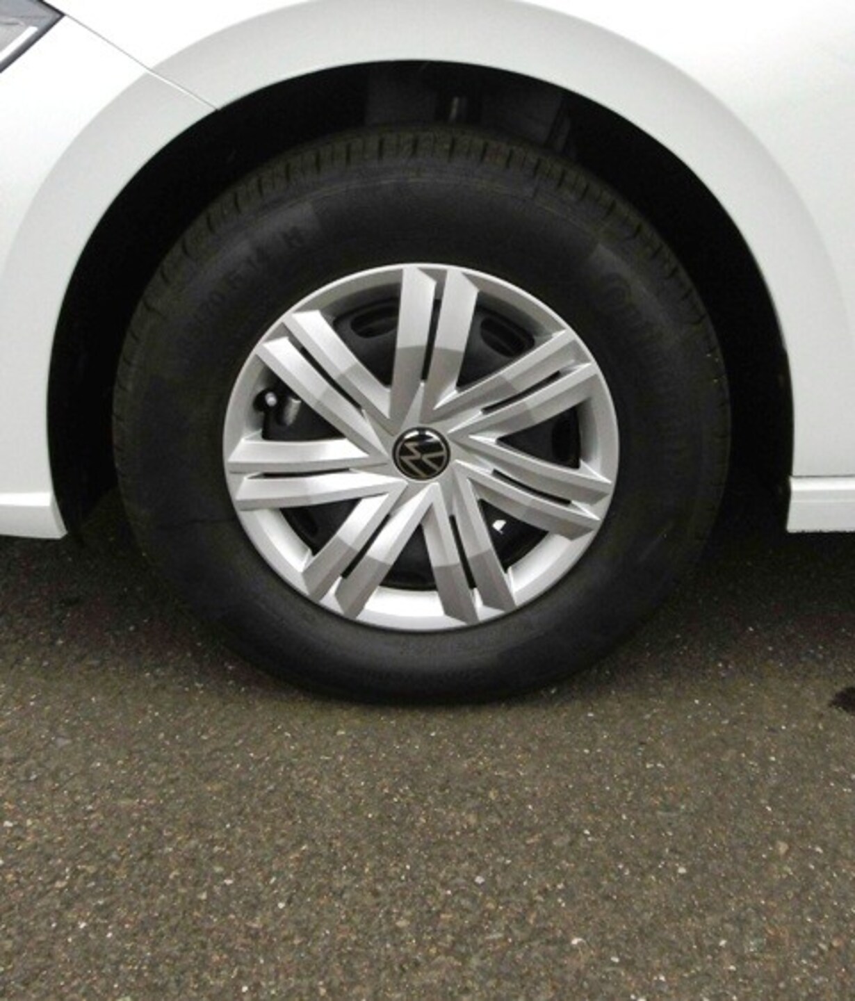 Volkswagen Polo Basis-Modell
