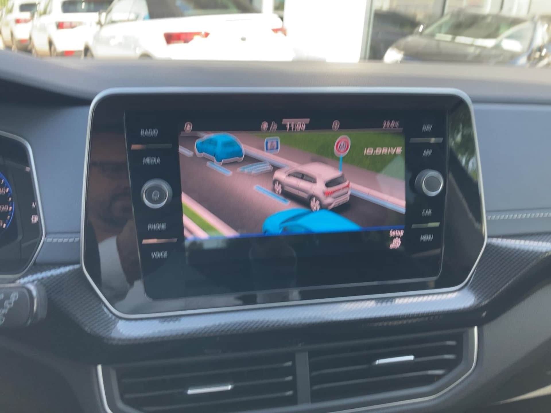 Volkswagen T-Cross Style