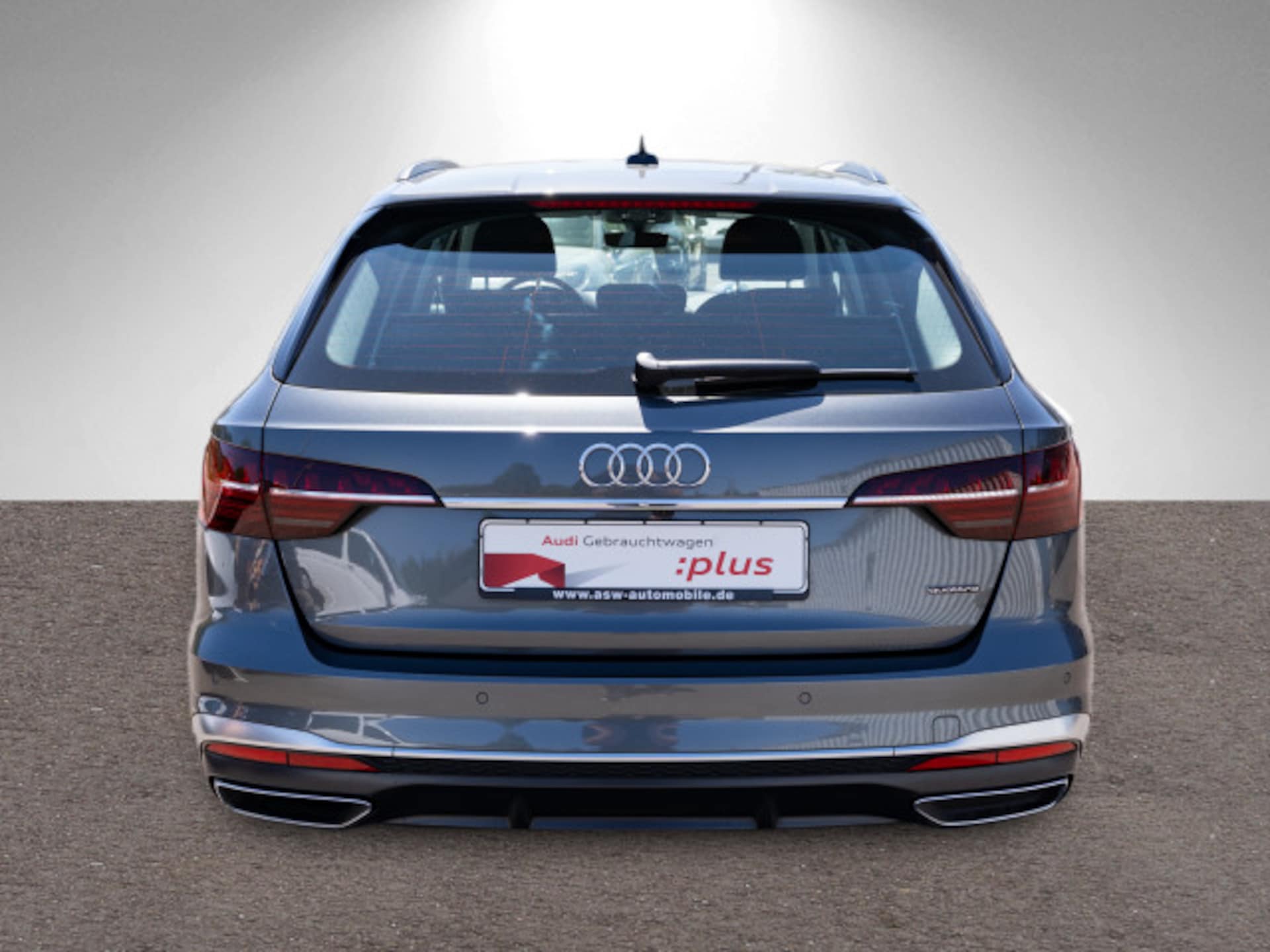 Audi A4 Avant S line