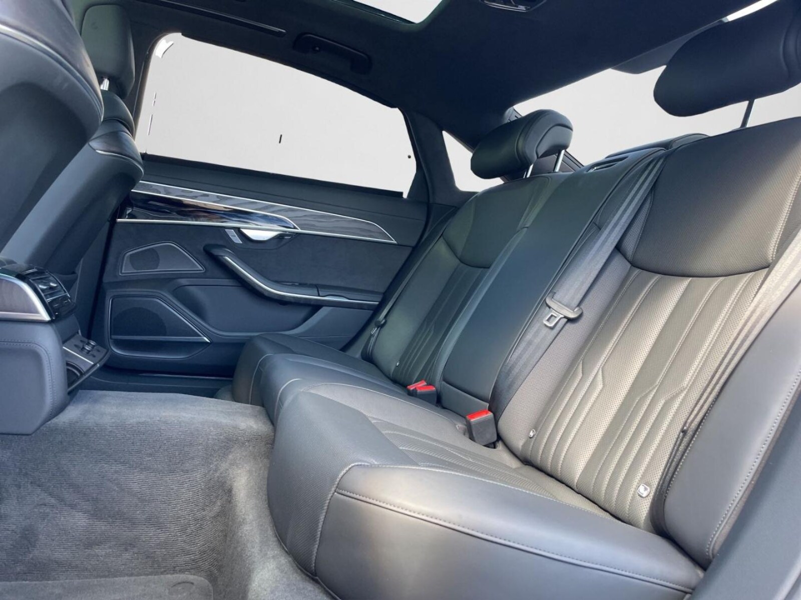Audi A8 L – Bild 14