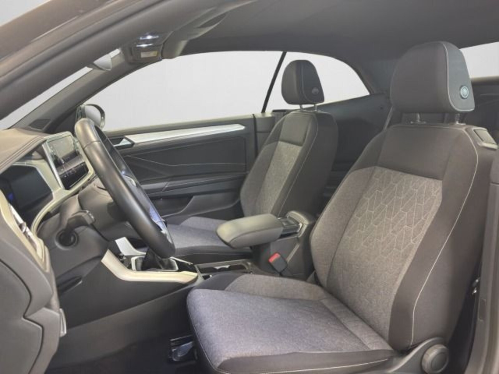 Volkswagen T-Roc Cabriolet – Bild 12