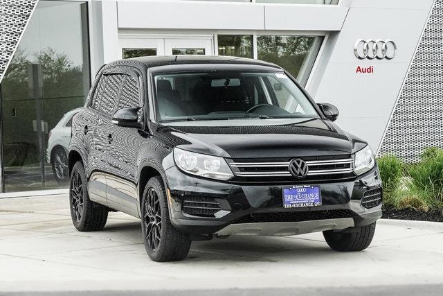 Used 2013 Volkswagen Tiguan S with VIN WVGAV3AX7DW561779 for sale in Saint Charles, IL