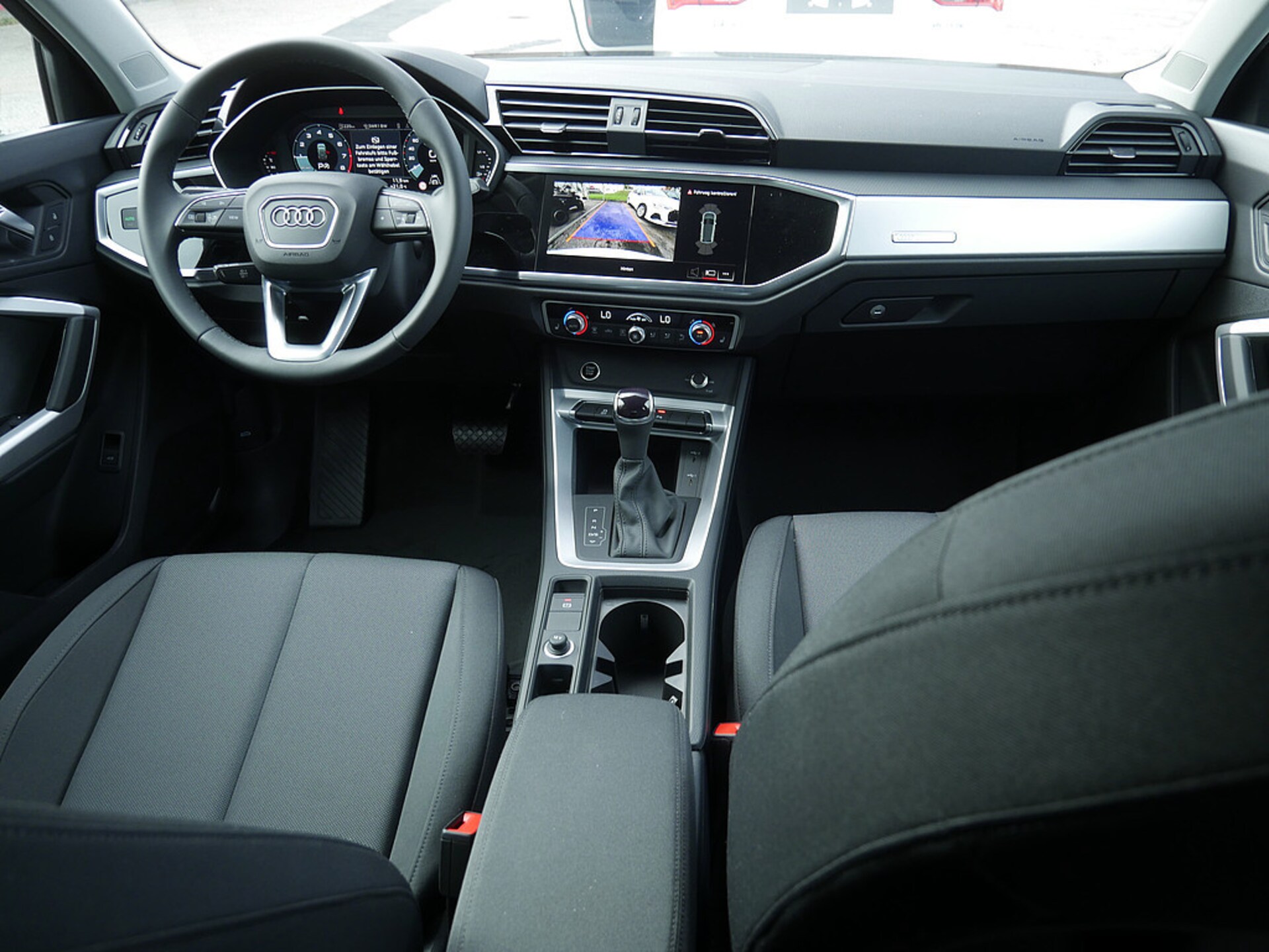 Audi Q3 SUV S line