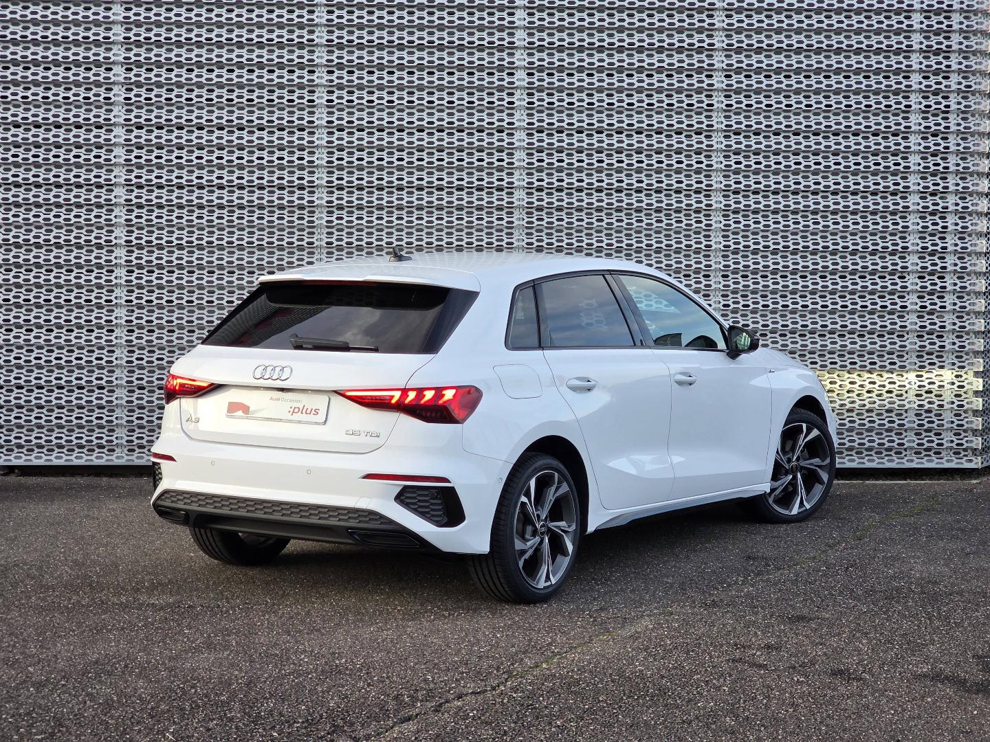 Image about Audi A3 Sportback S line 35 TDI 110 kW (150 ch) S tronic