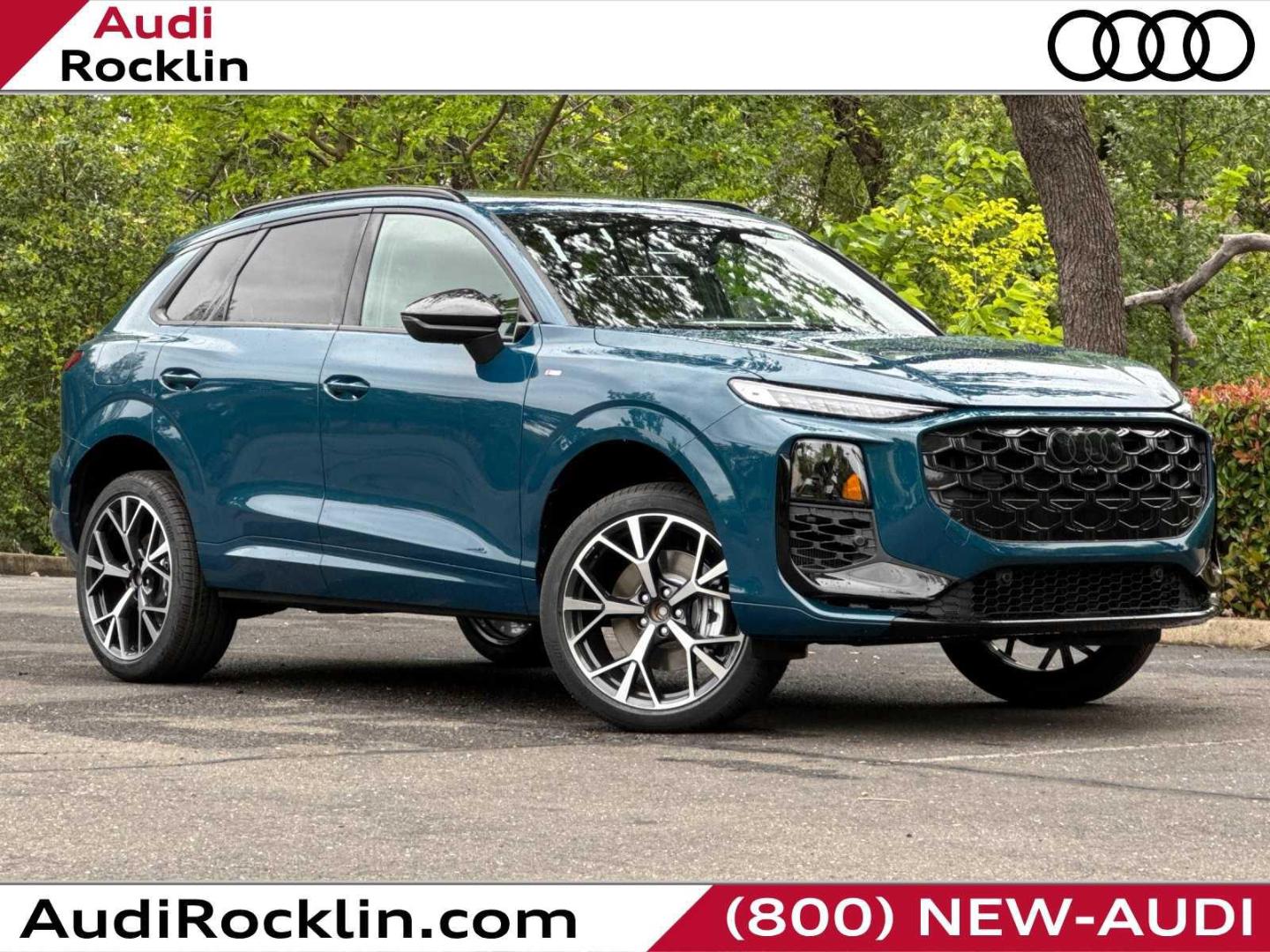 2026 Audi Q3 S line quattro's photo