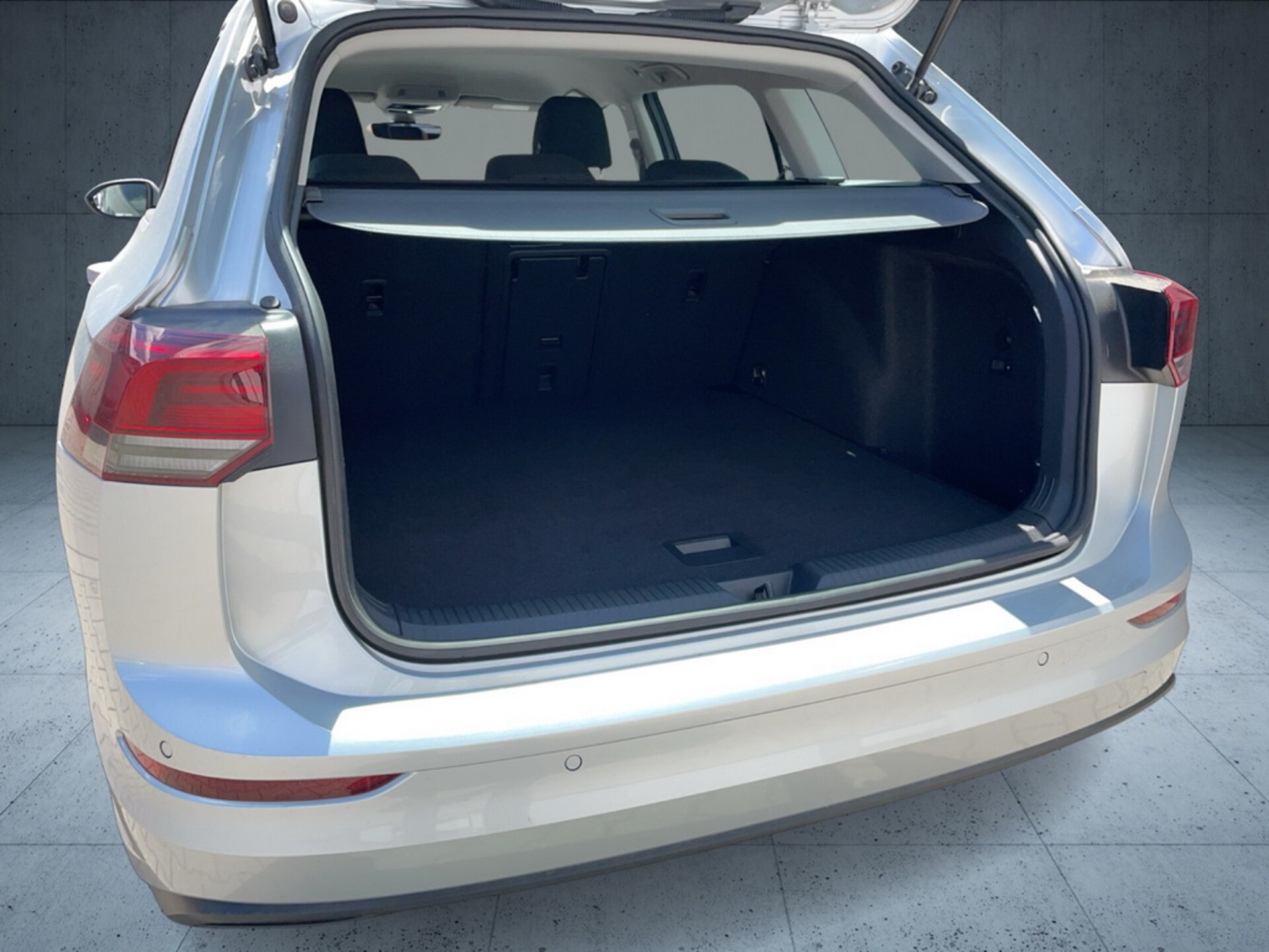 Volkswagen Golf Variant Life