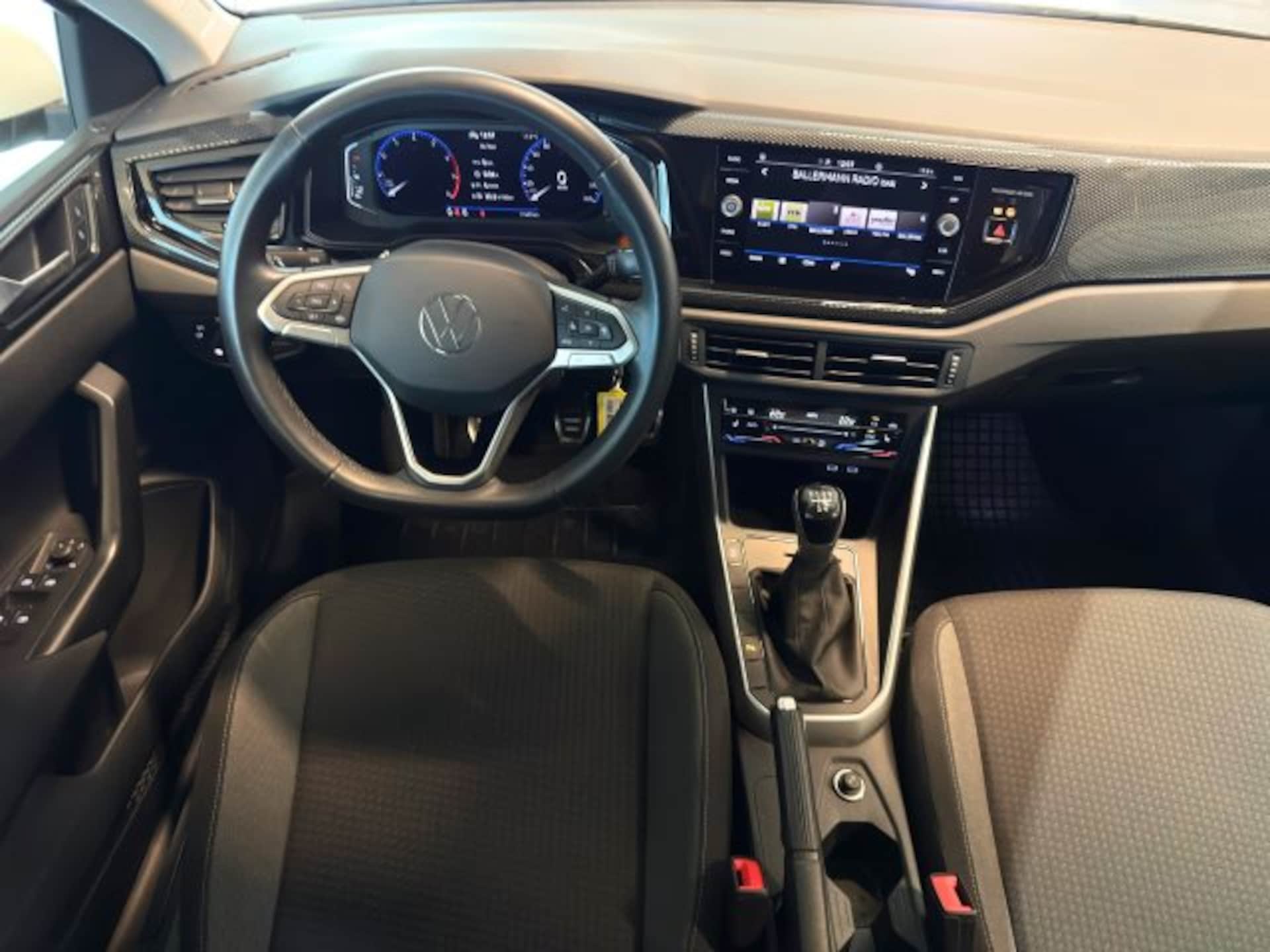 Volkswagen Polo Active