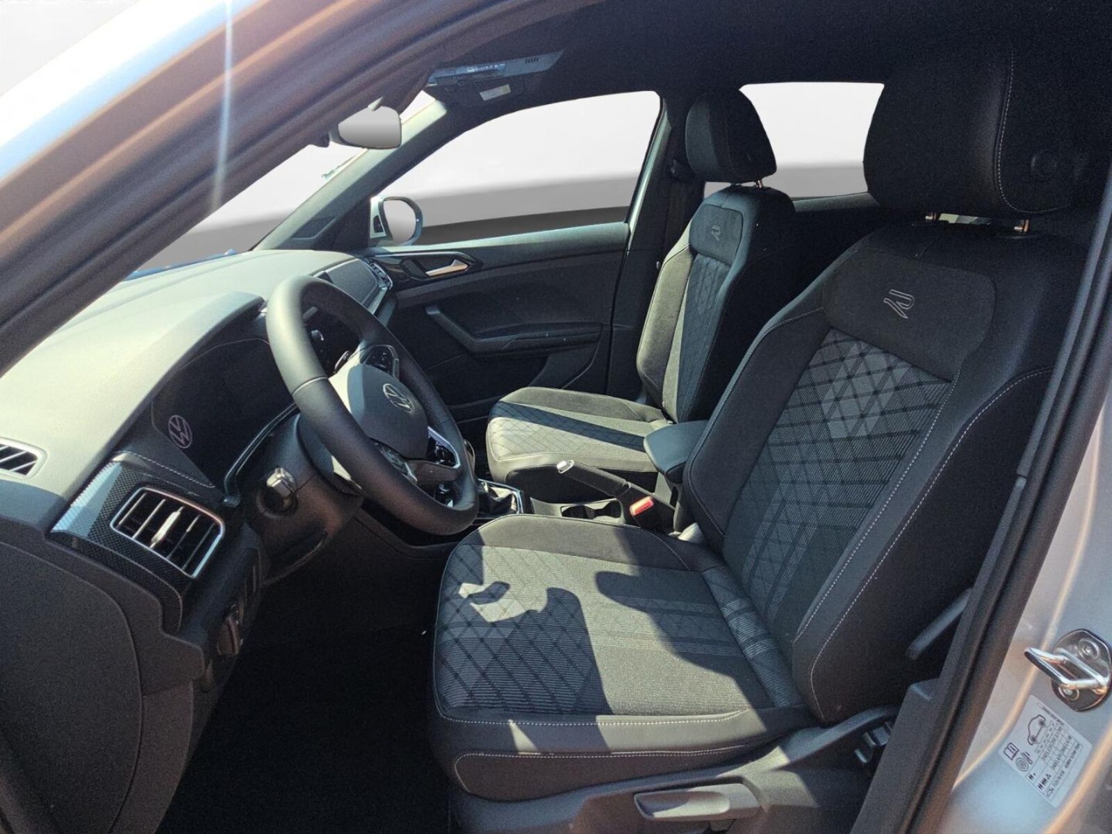 Volkswagen T-Cross – Bild 4