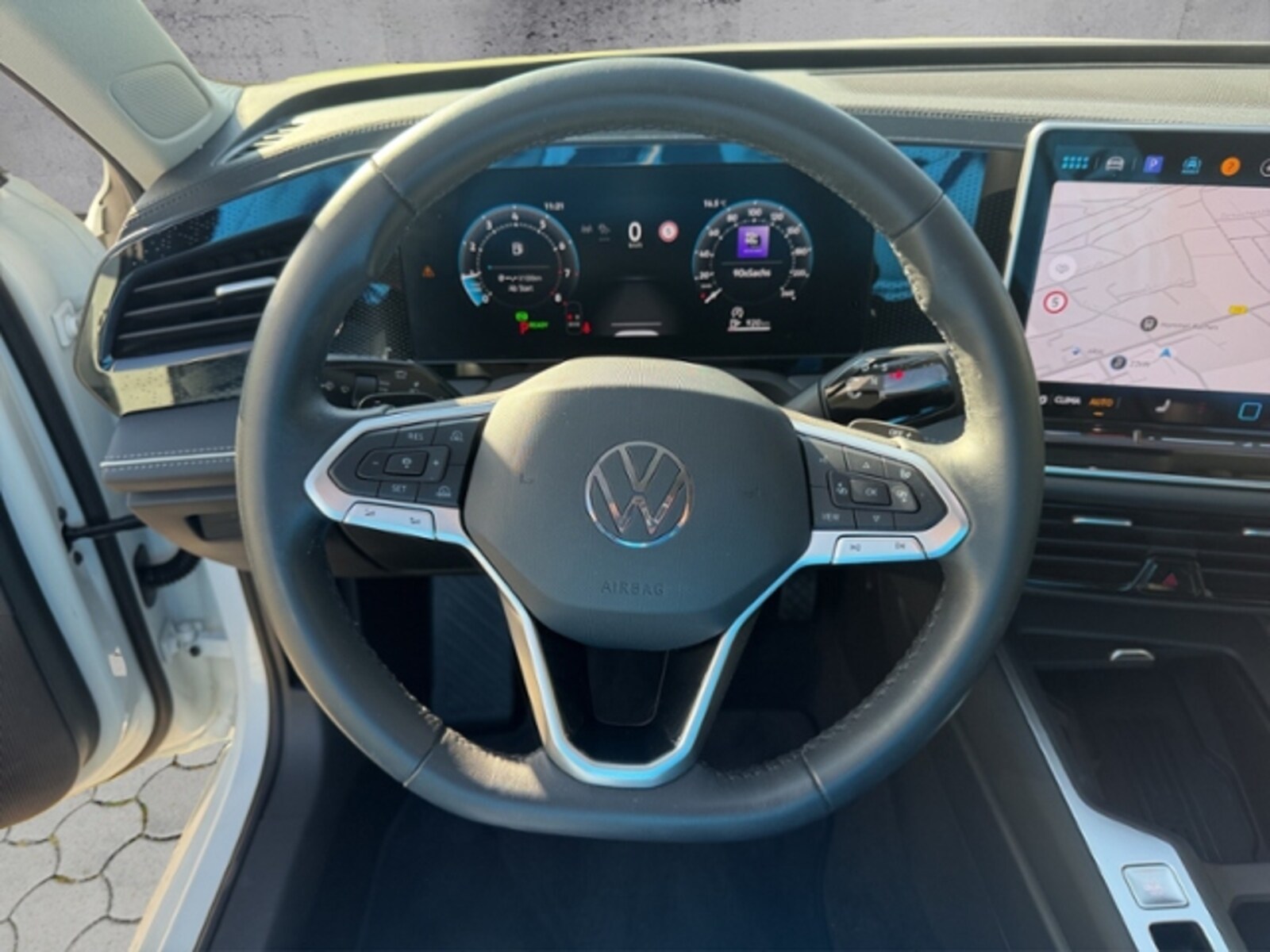 Volkswagen Passat – Bild 9
