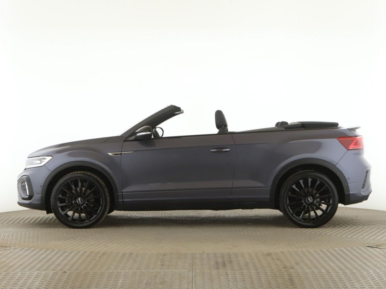 Volkswagen T-Roc Cabriolet – Bild 3