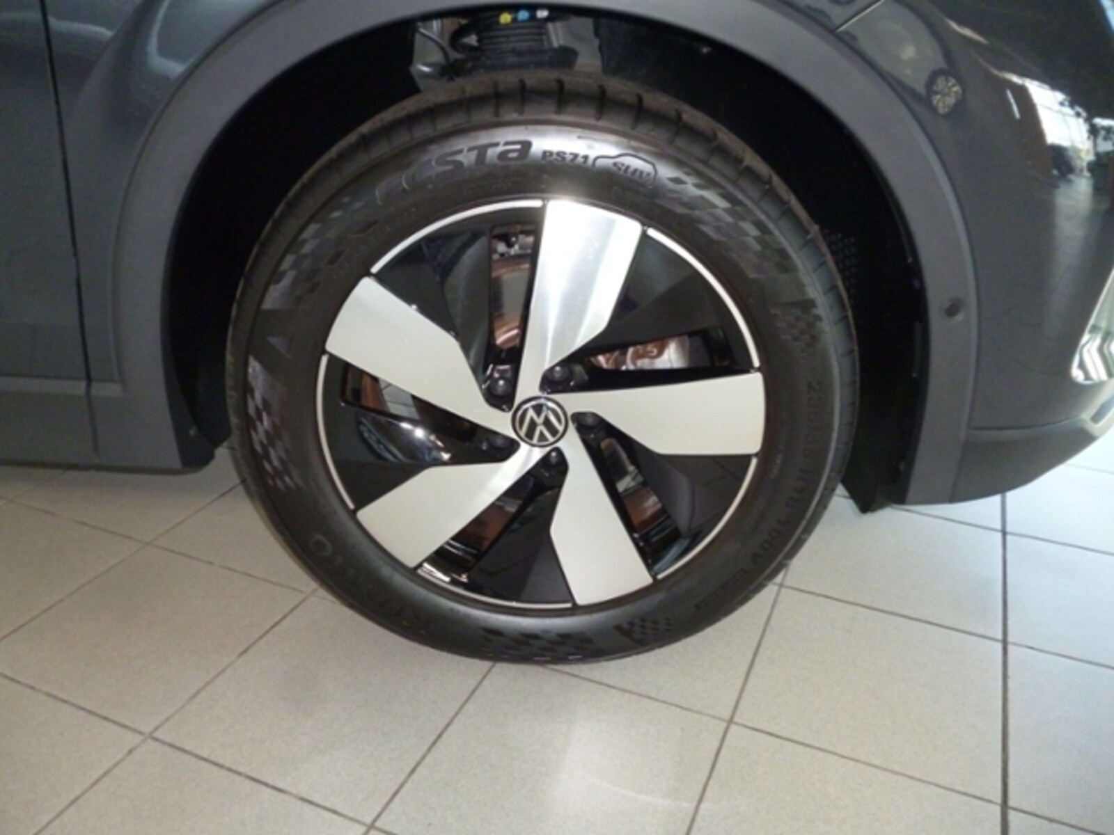 Volkswagen Tiguan – Bild 14