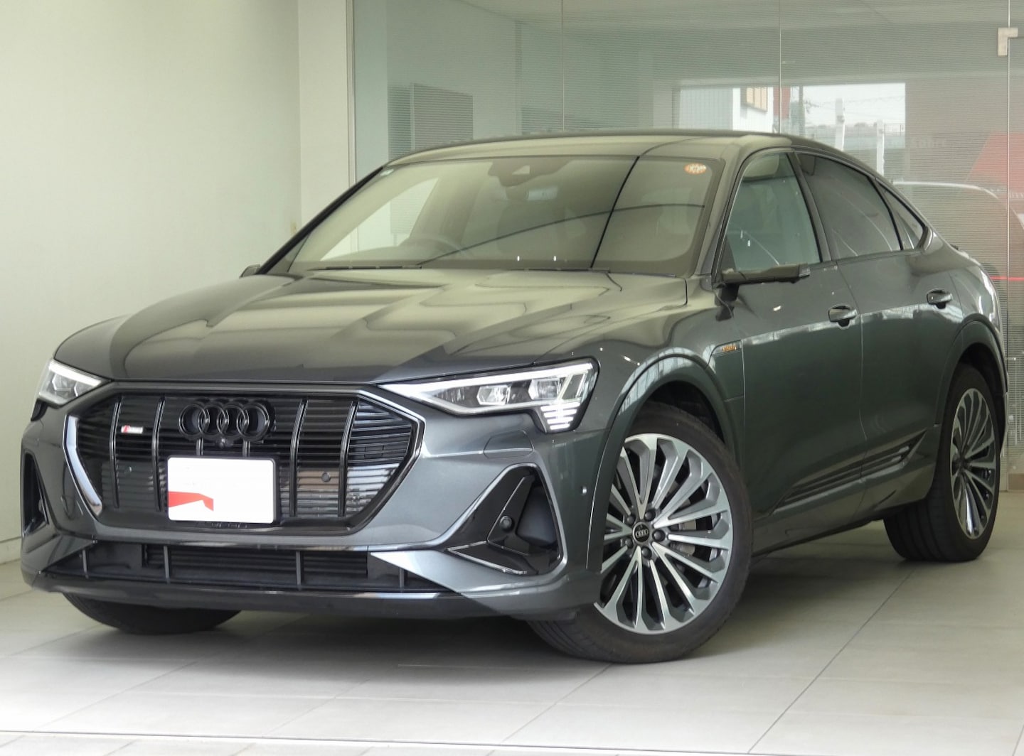 Audi e-tron Sportback 55 quattro S line 300,00 kW for more details contact your dealer