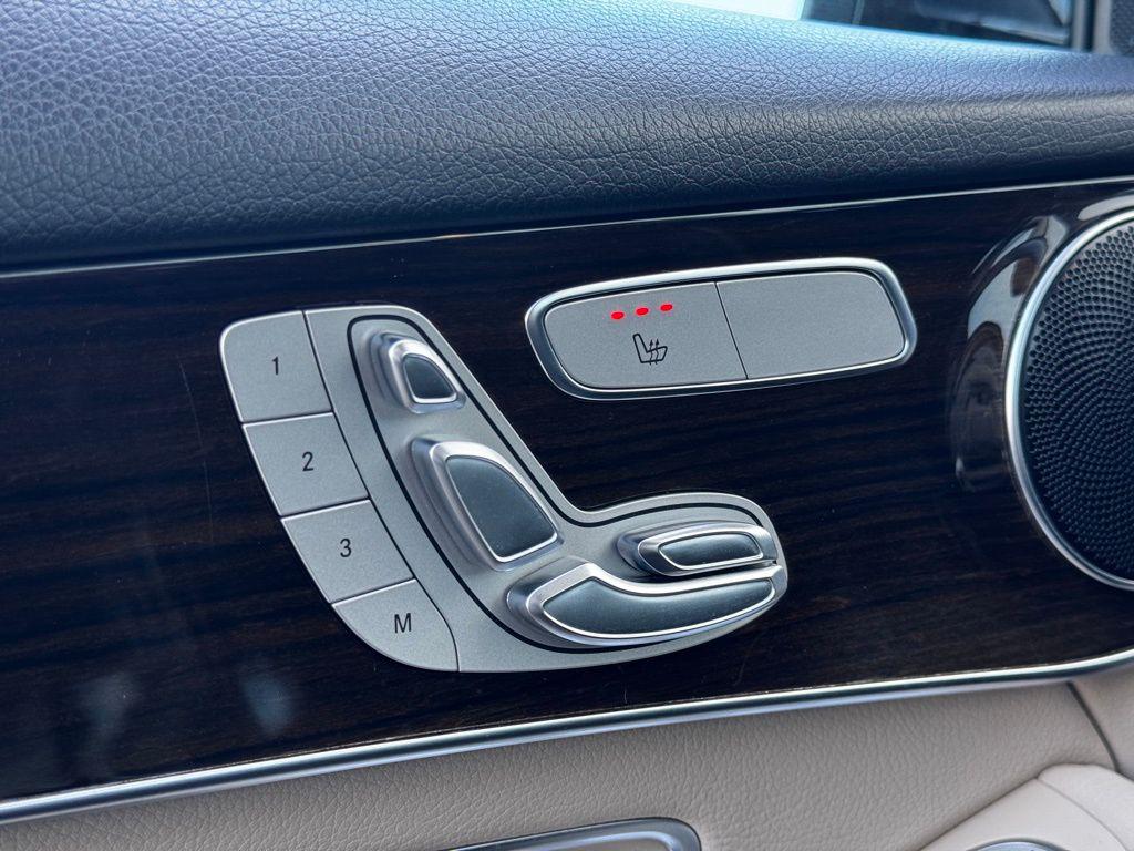 2019 Mercedes-Benz GLC GLC300 - Photo 20