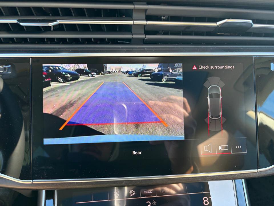 2026 Audi Q8 Premium - Photo 17