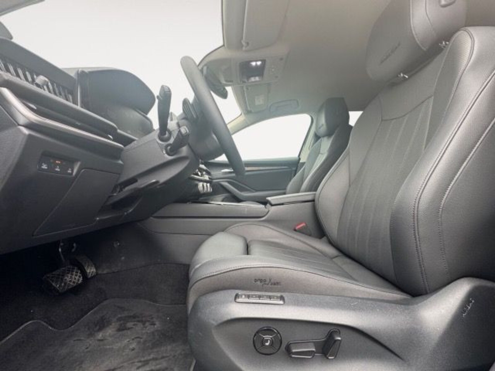 Škoda Superb – Bild 9