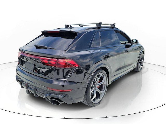 2026 Audi RS Q8 SUV performance