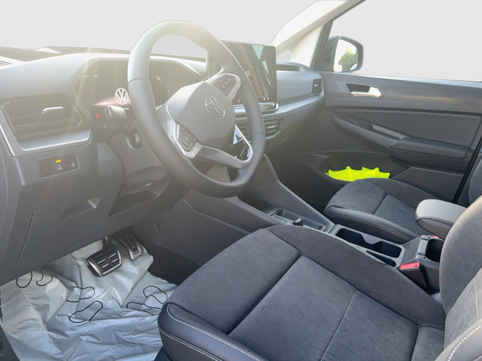 Volkswagen Caddy Kombi – Bild 9