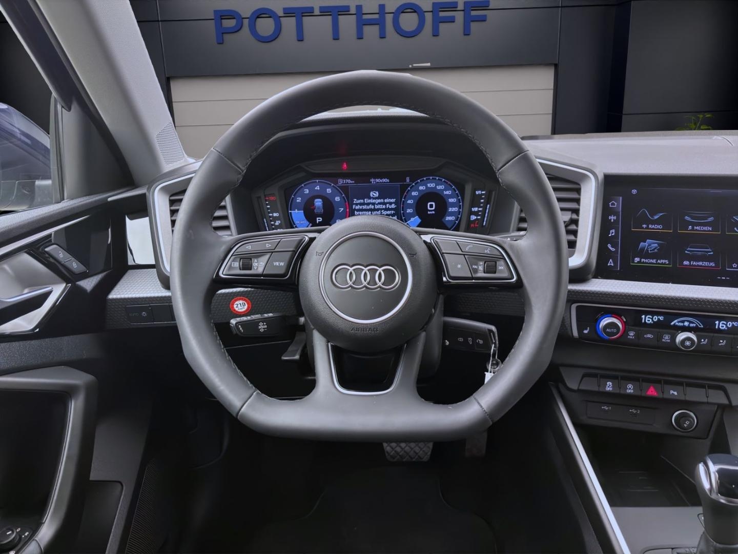Bild über Audi A1 allstreet 30 TFSI S tronic - für weitere Informationen kontaktieren Sie den Audi Partner
