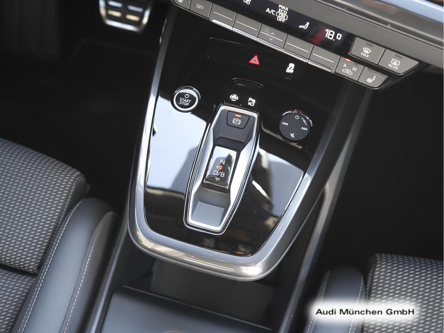 Bild über Audi Q4 e-tron 45 e-tron quattro - für weitere Informationen kontaktieren Sie den Audi Partner