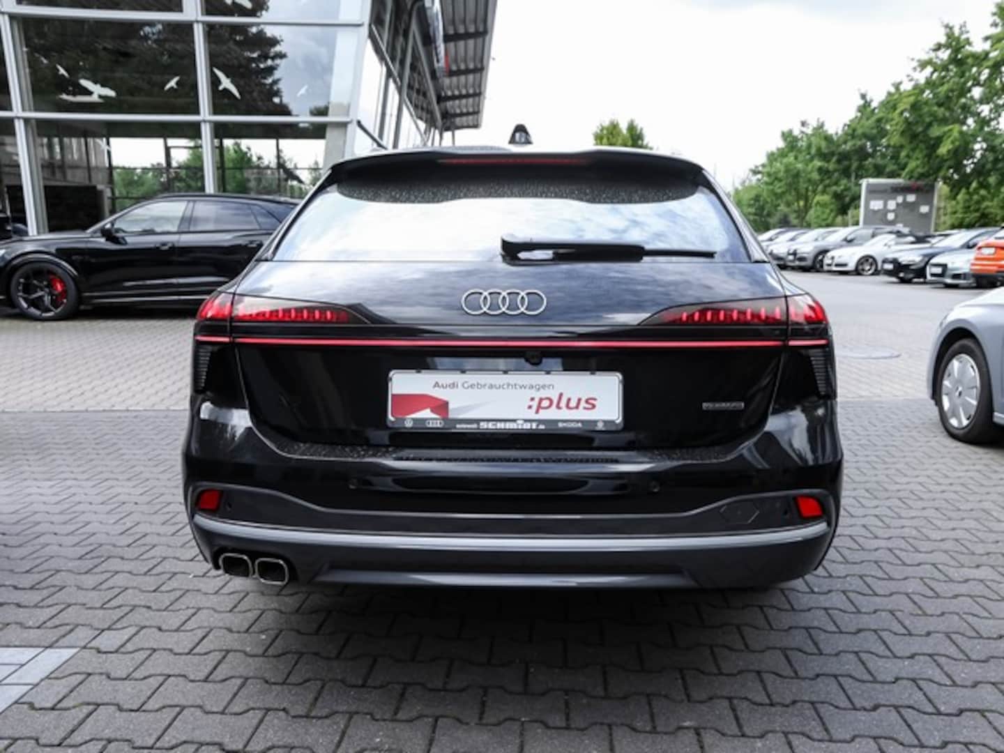 Bild über Audi A6 Avant TDI quattro 150 kW S tronic - für weitere Informationen kontaktieren Sie den Audi Partner