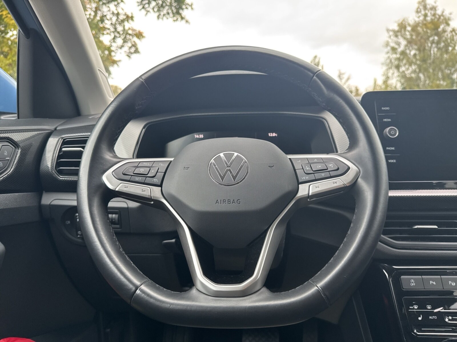 Volkswagen T-Cross – Bild 10